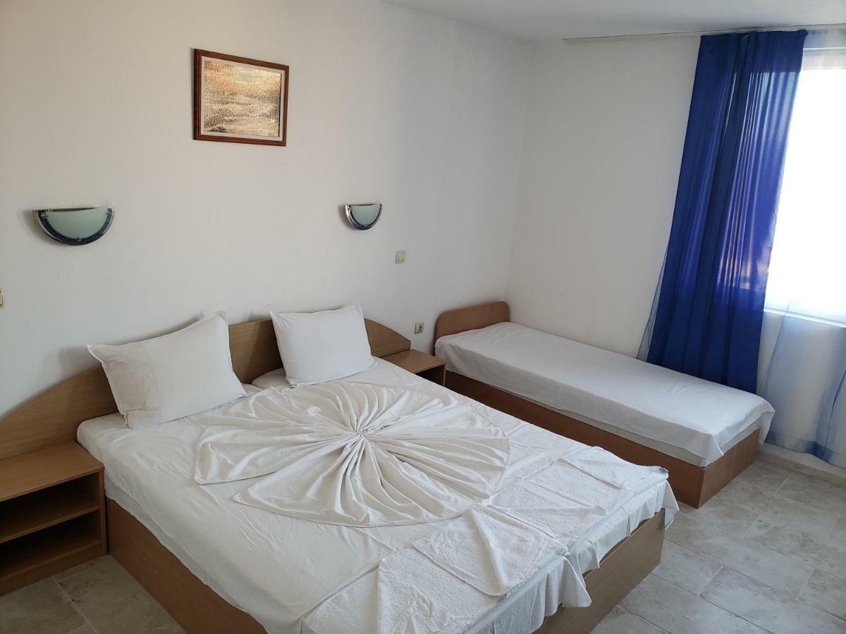 Guest House Primorsko Extérieur photo